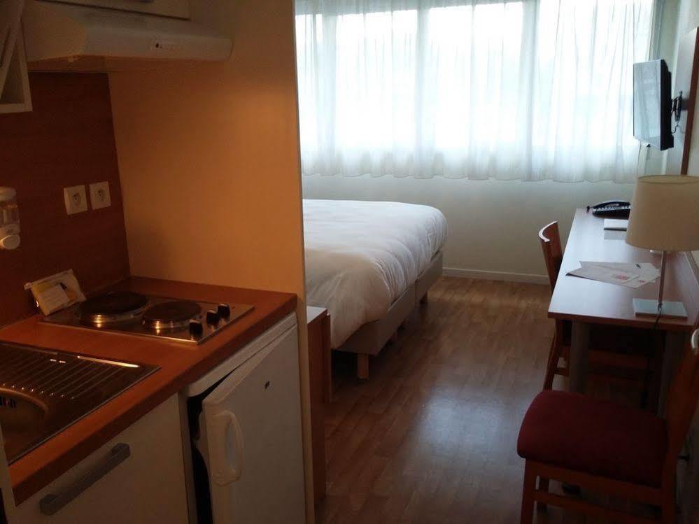 Aparthotel Sejours & Affaires Rennes Longs Champs Zewnętrze zdjęcie
